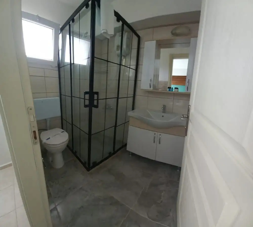 2 Bedrooms Standard Family room