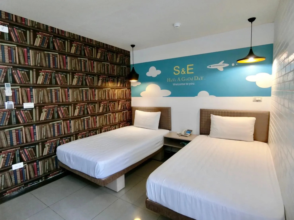 Superior Double room (twin beds)