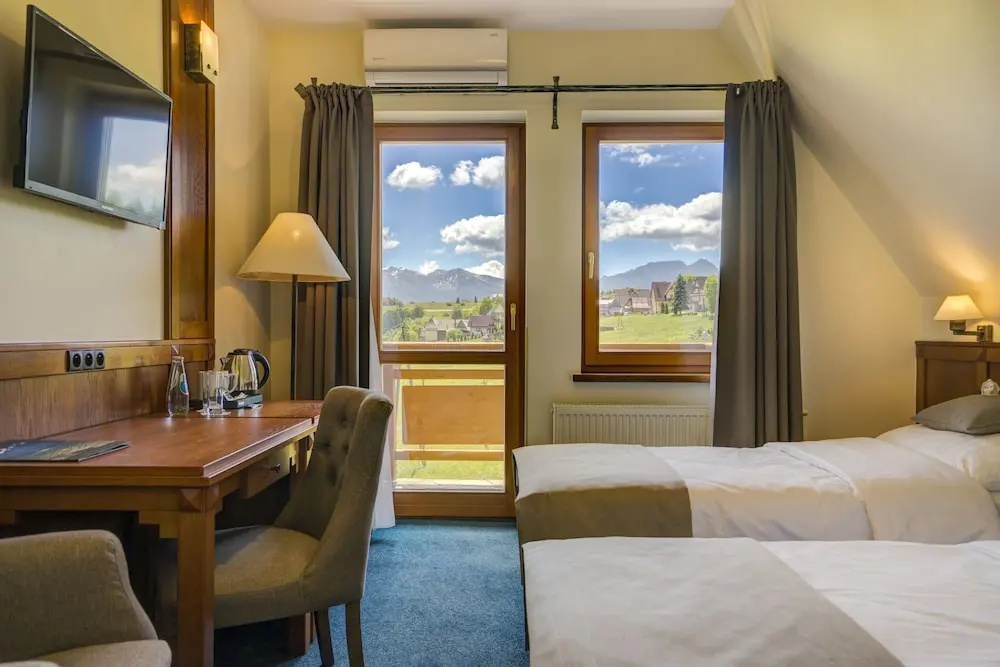 Premium Double room with balcony and with mountain view (twin beds)