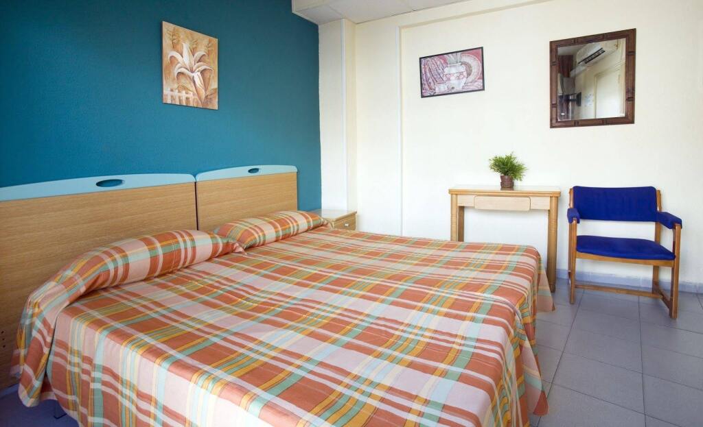 Estudios Benidorm by null