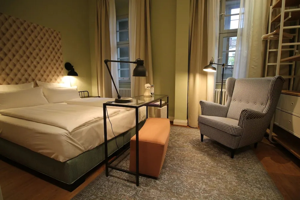 Hotel Zur Alten Brücke - Chambres