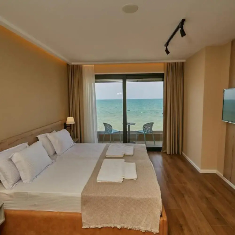 Deluxe room seafront