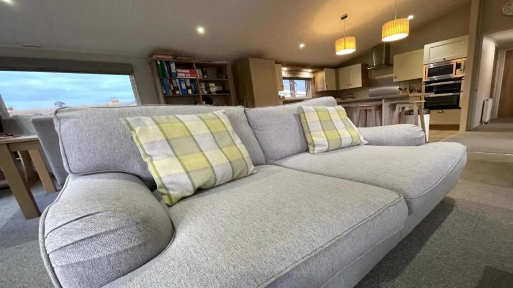 42 Woodland Walk Pevensey Bay Holiday Park sleeps 6