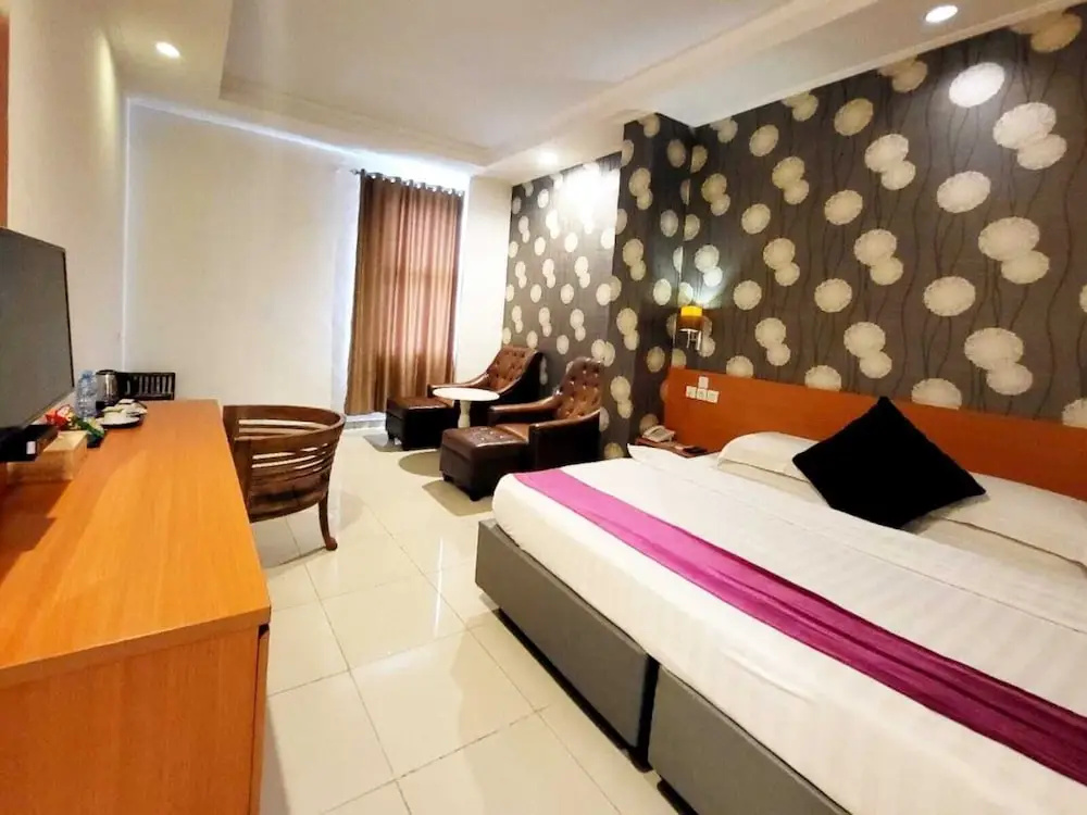 RedDoorz @ Alam Sutera - фото 12