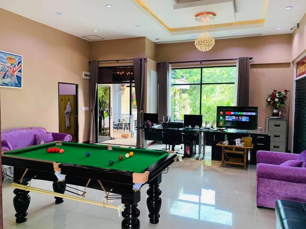 Hotel photo 12