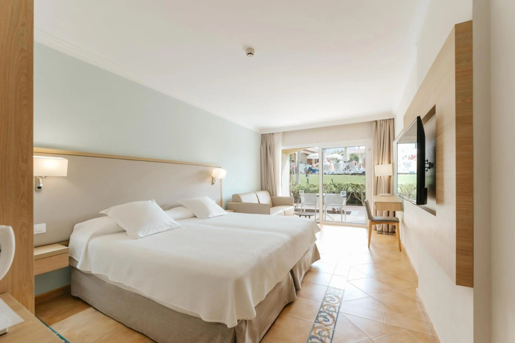 Buganvilla Hotel & SPA — 5