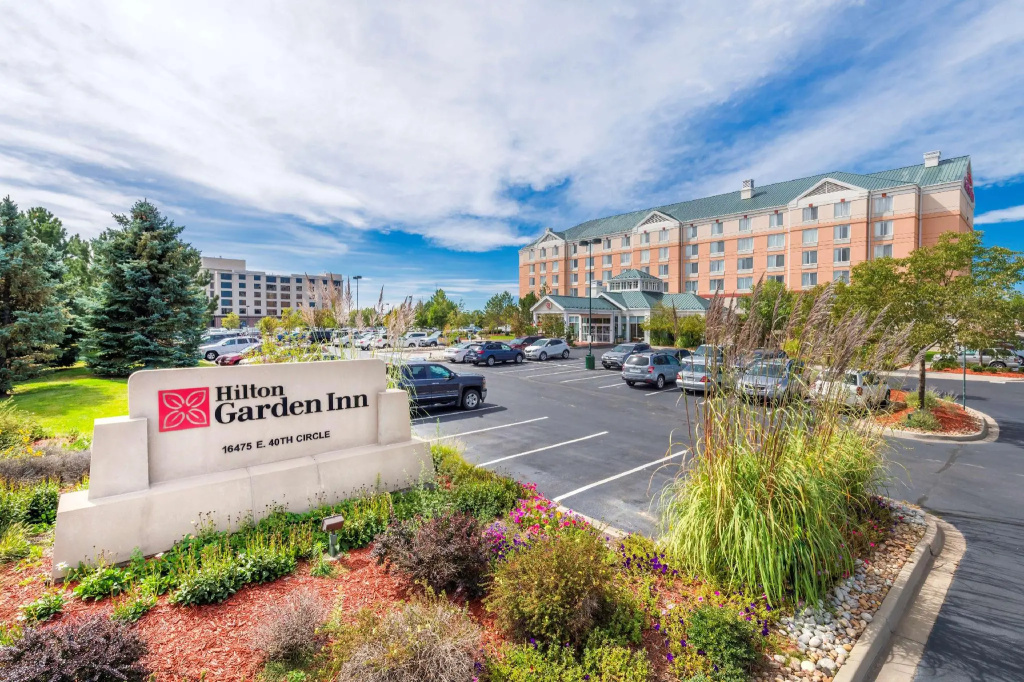 Hilton Garden Inn Denver Airport - 2