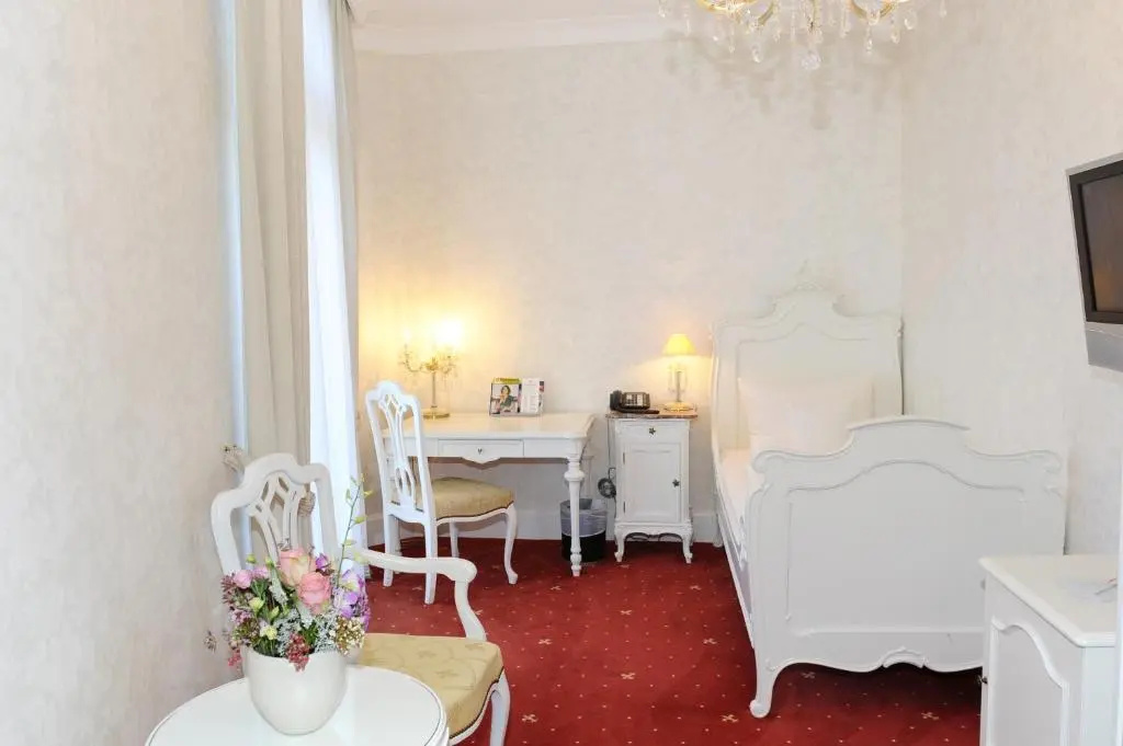 HELIOPARK Bad Hotel zum Hirsch - Chambres
