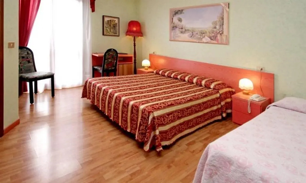 Standard Triple room with balcony