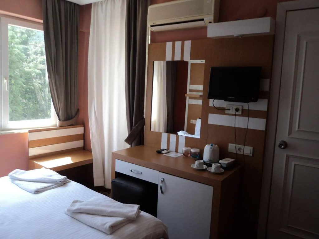 Hotel photo 1