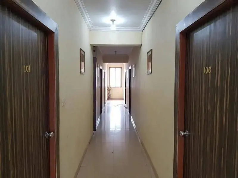 Krish Holiday Inn Baga - Général