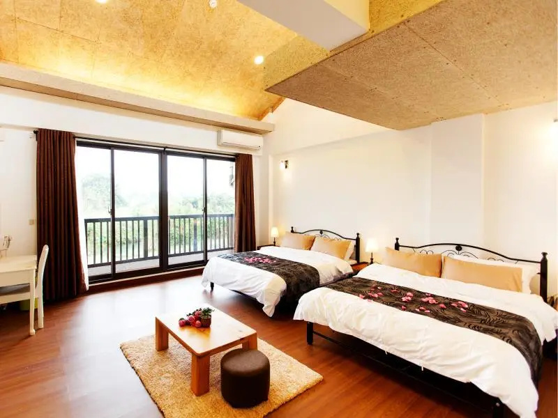 Standard Quadruple room with balcony