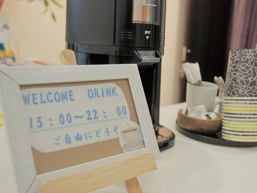 Food & Beverage
