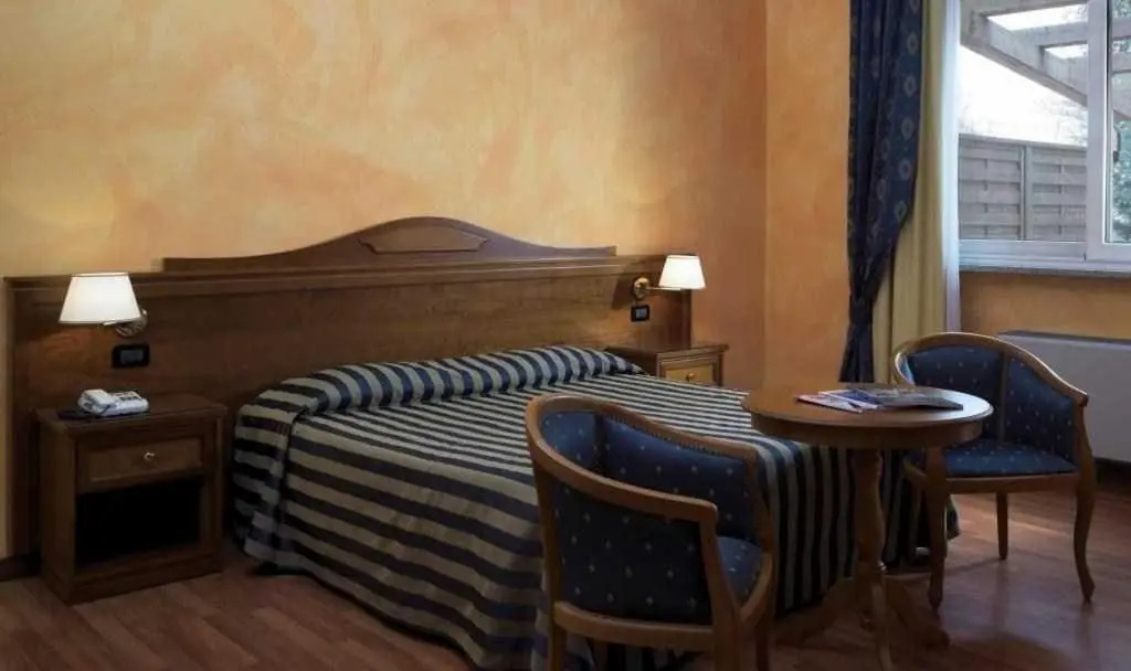 Hotel De La Ville - Chambres
