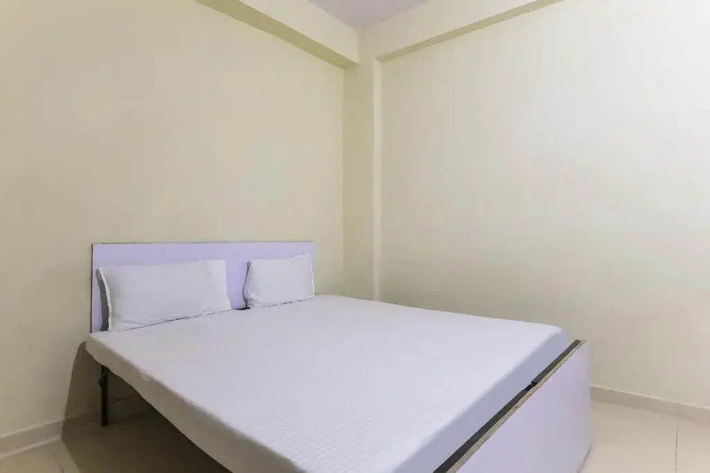 Hotel Iceland by OYO Rooms