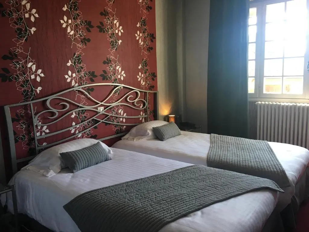 Standard Double room (twin beds)