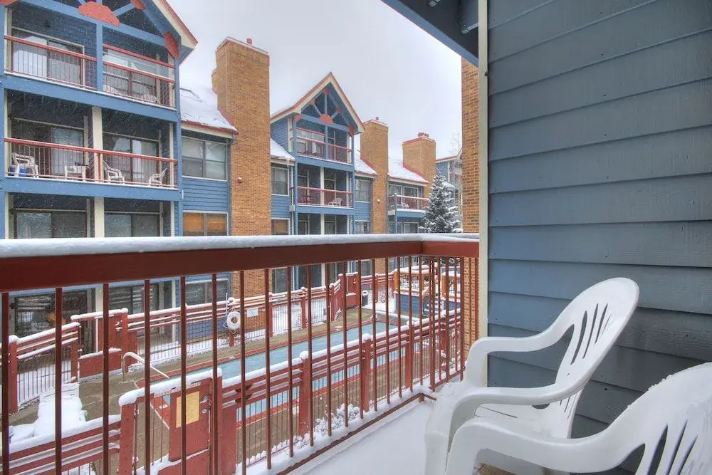 River Mtn Lodge E215D