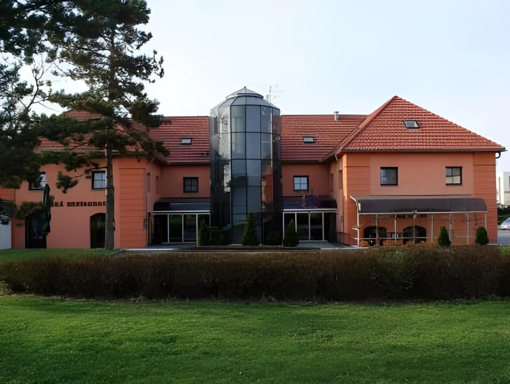 Zámecký hotel Zlatý Orel