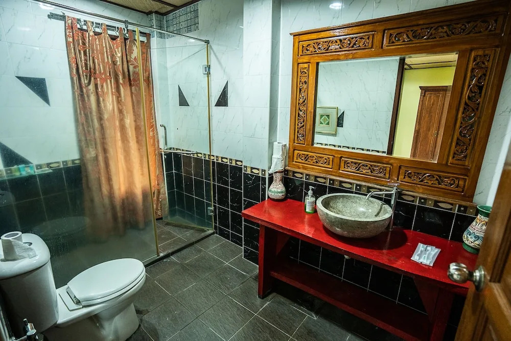 Lost Paradise Resort