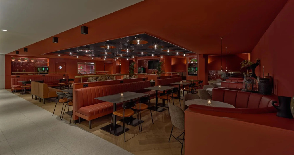 Food & Beverage