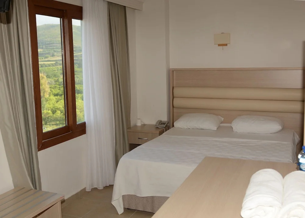 Economy room