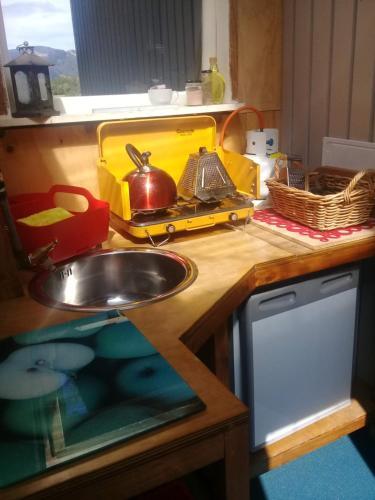 Отель Fiery Peak Eco-Cottage, фото 9