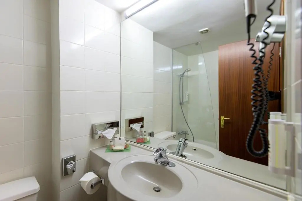 Ramada by Wyndham Bucharest Parc - Chambres