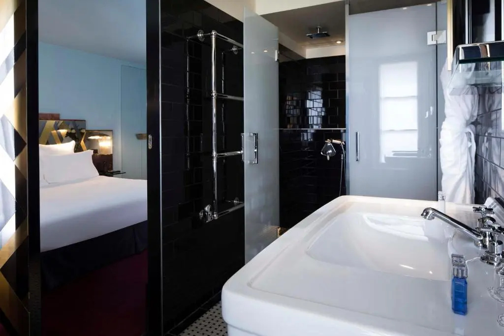 Executive room