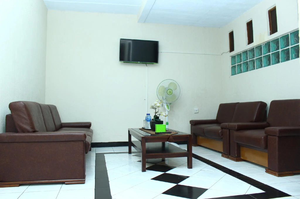 Standard Family room