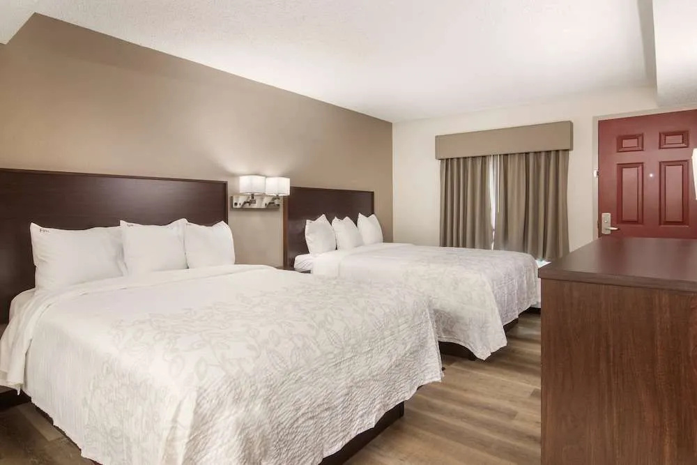 Ramada Inn — 5