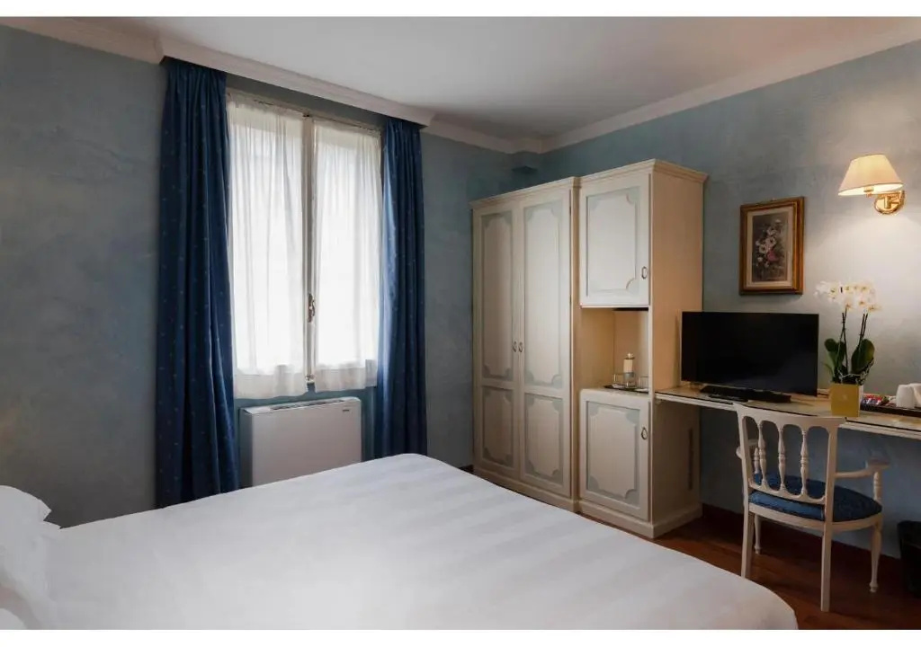Superior Double room (full double bed)