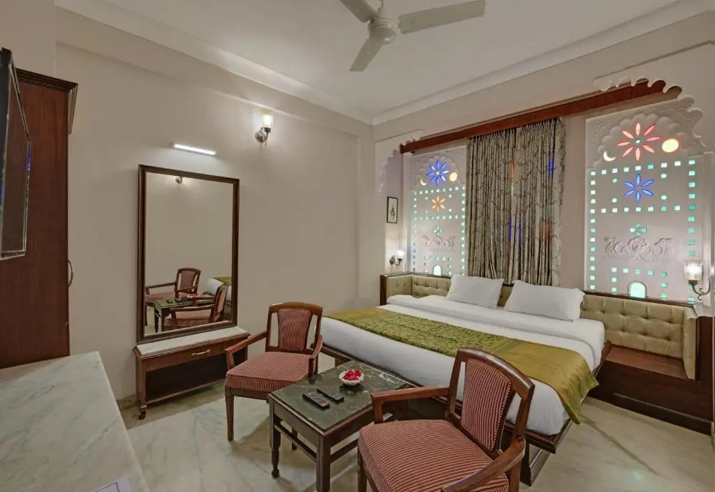 Hotel Raj Palace By Howard - Chambres