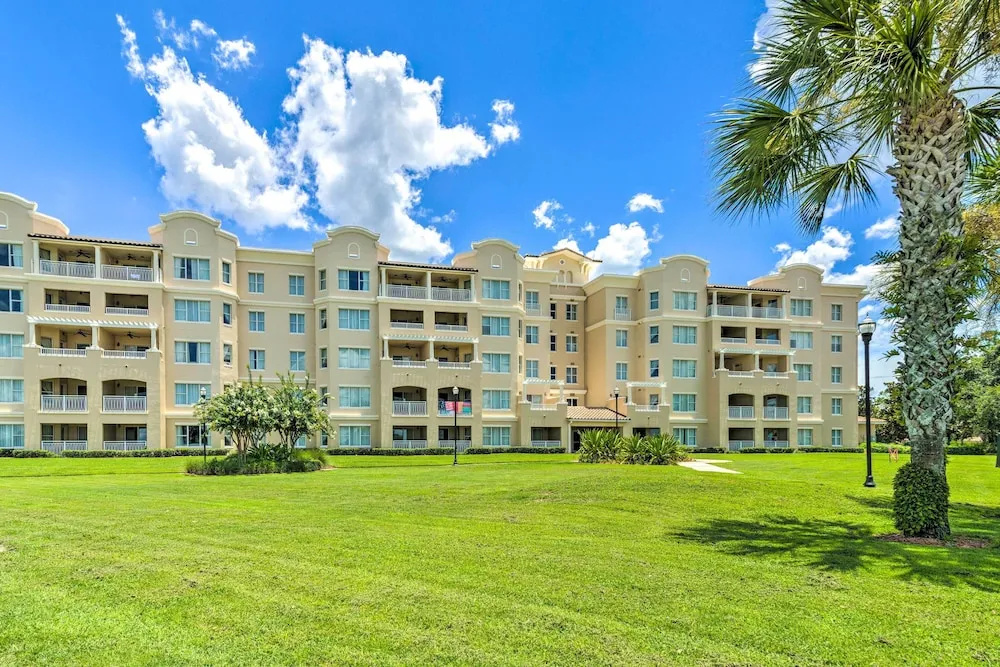 Championsgate Condo w/ Balcony + Resort Perks!