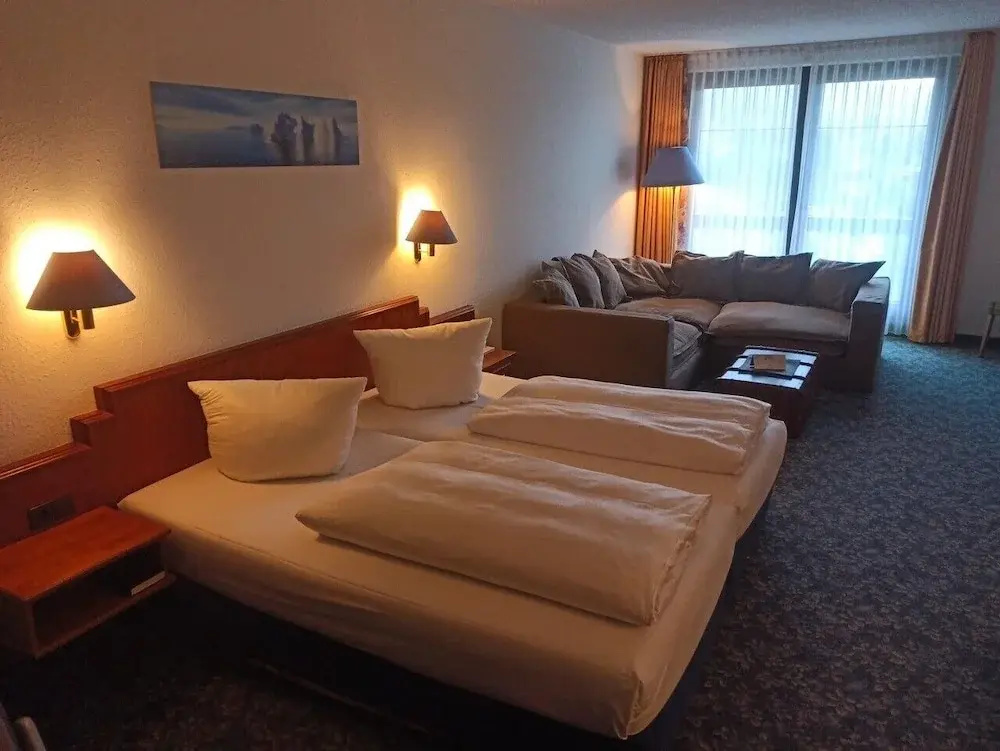 Comfort Double room with balcony (full double bed)