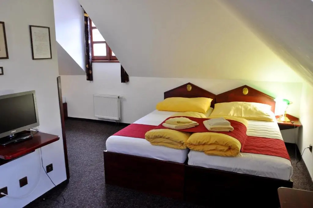 Hotel Cisar Ferdinand - Chambres