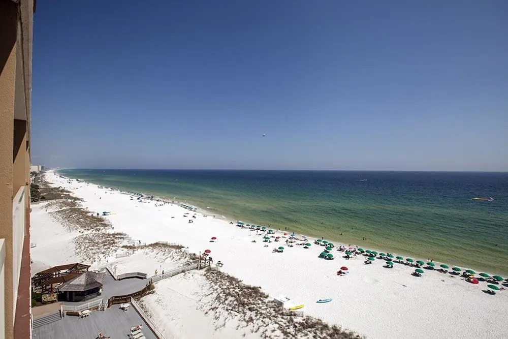 Beach & Waterfront