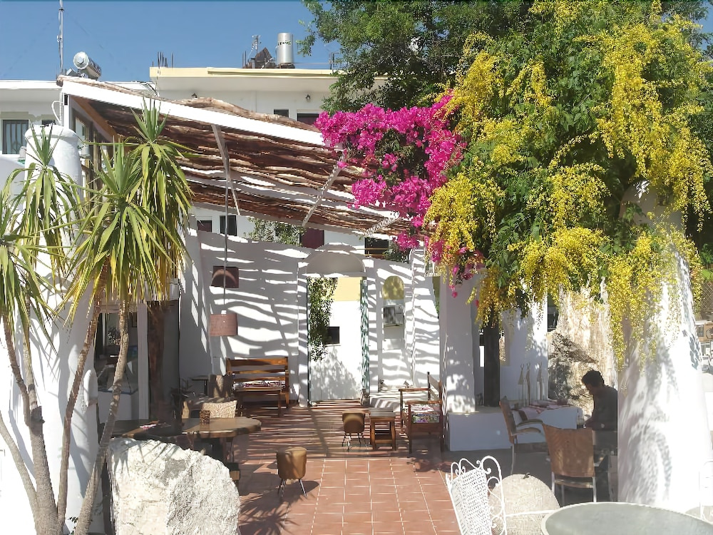 Gorgona Studios and Apartments Gorgona Studios and Apartments