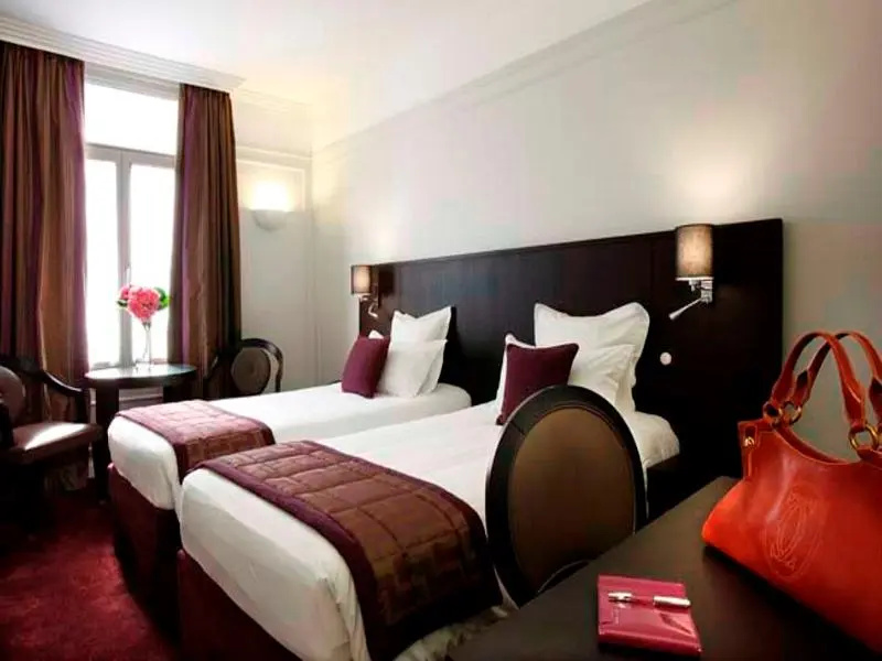 Hotel California Champs Elysees - Chambres