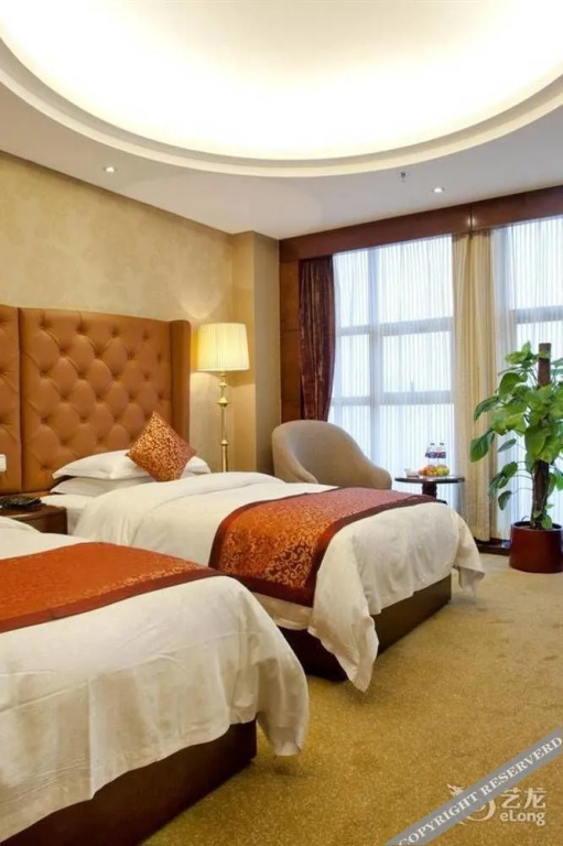 Changsha Xingwei Huatian Hotel - фото 21