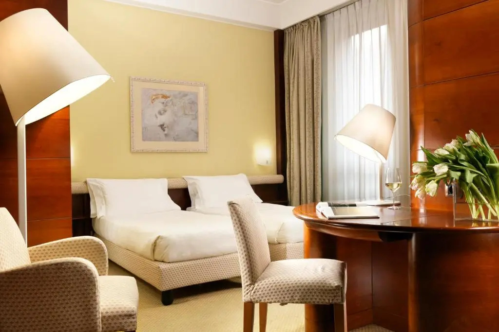 Unahotels Cusani Milano - Chambres