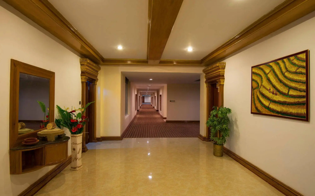 Su Tine San Royal Palace Hotel - Général