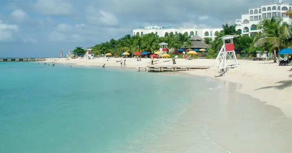 4 BR Villa - Montego Bay