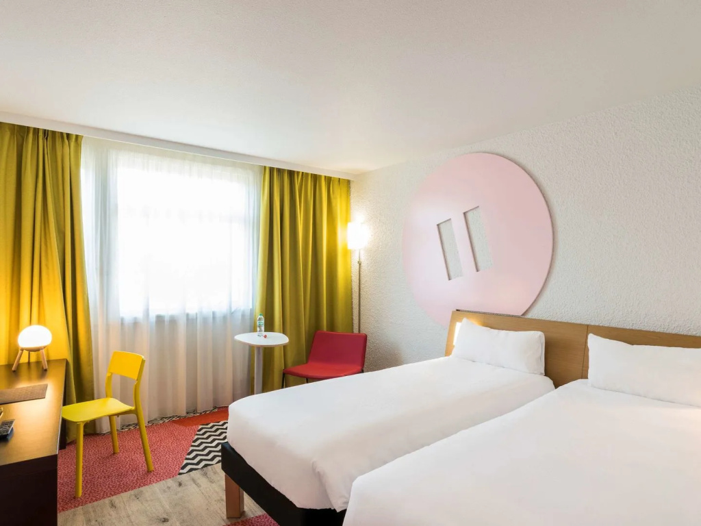 Voir la photo 4 — ibis Styles Lyon Bron Eurexpo