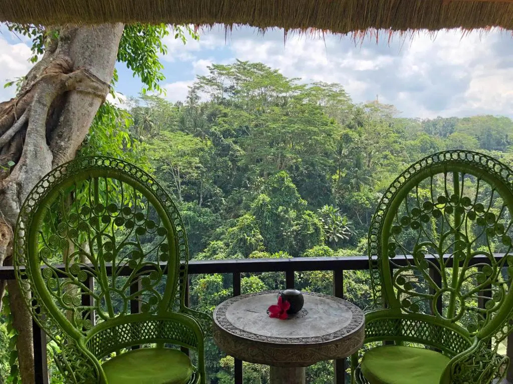 Suite with balcony