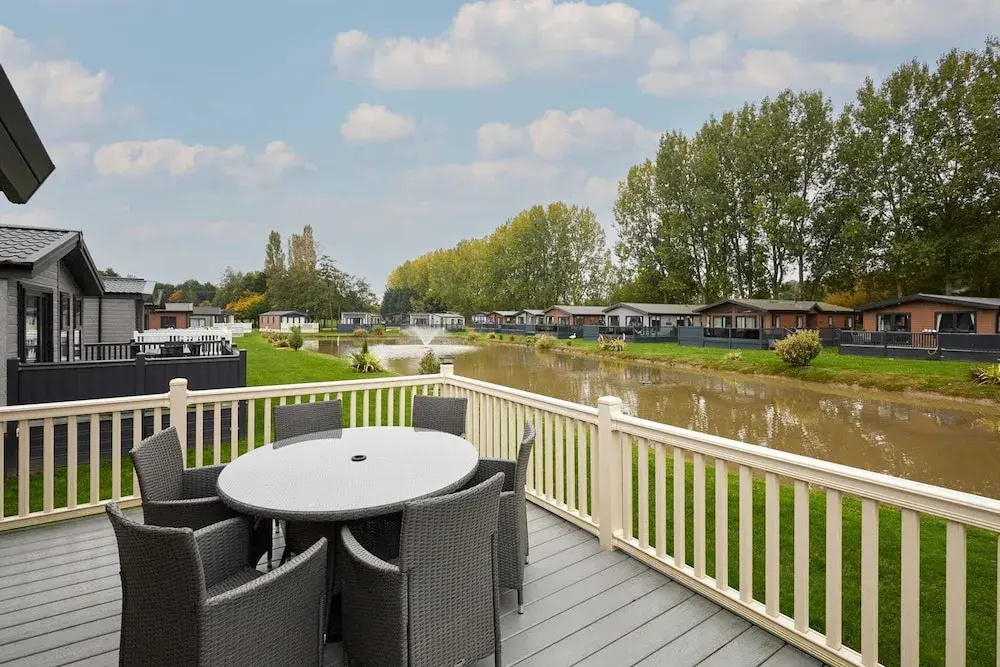 Host Stay Water s Edge Lodge