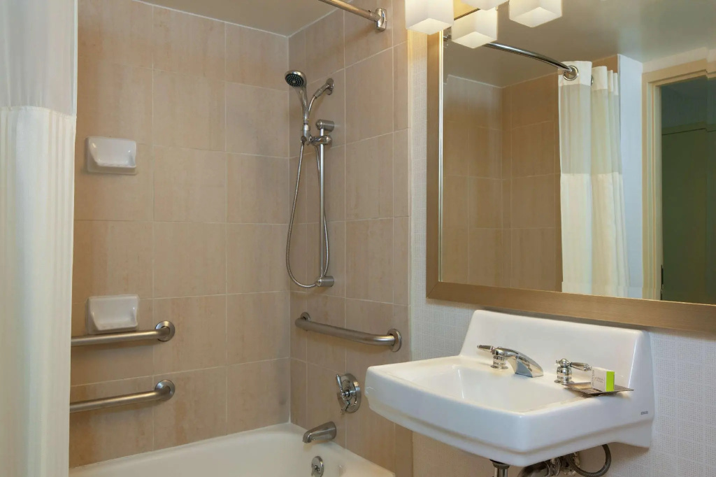 DoubleTree by Hilton Washington DC Silver Spring MD - Chambres