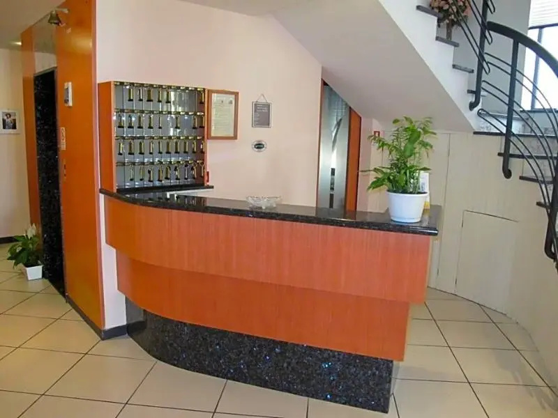 Hotel Basilea — 2