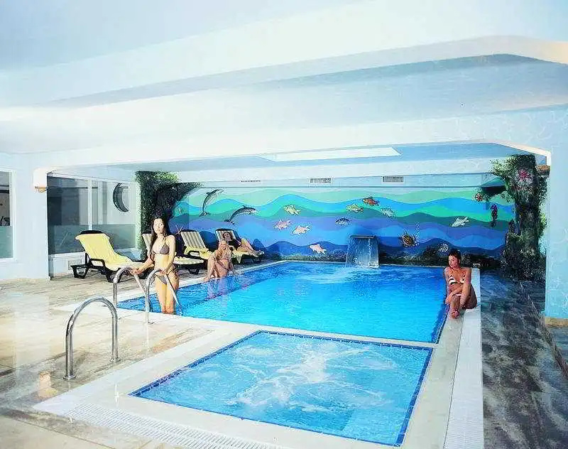 Hotel photo 10