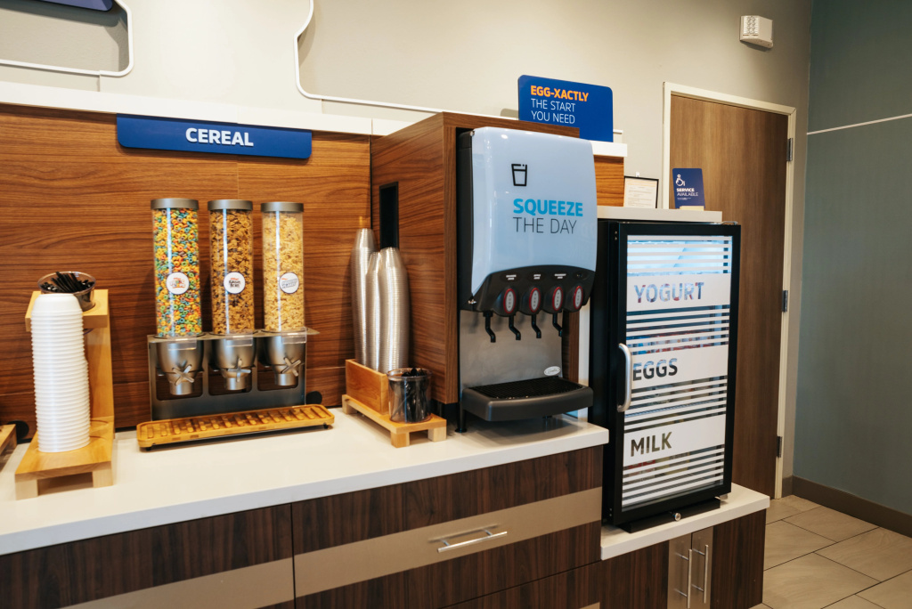 Holiday Inn Express And Suites Bessemer - Birmingham West