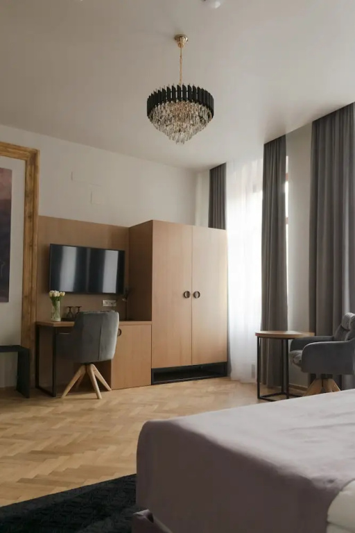 Royal room